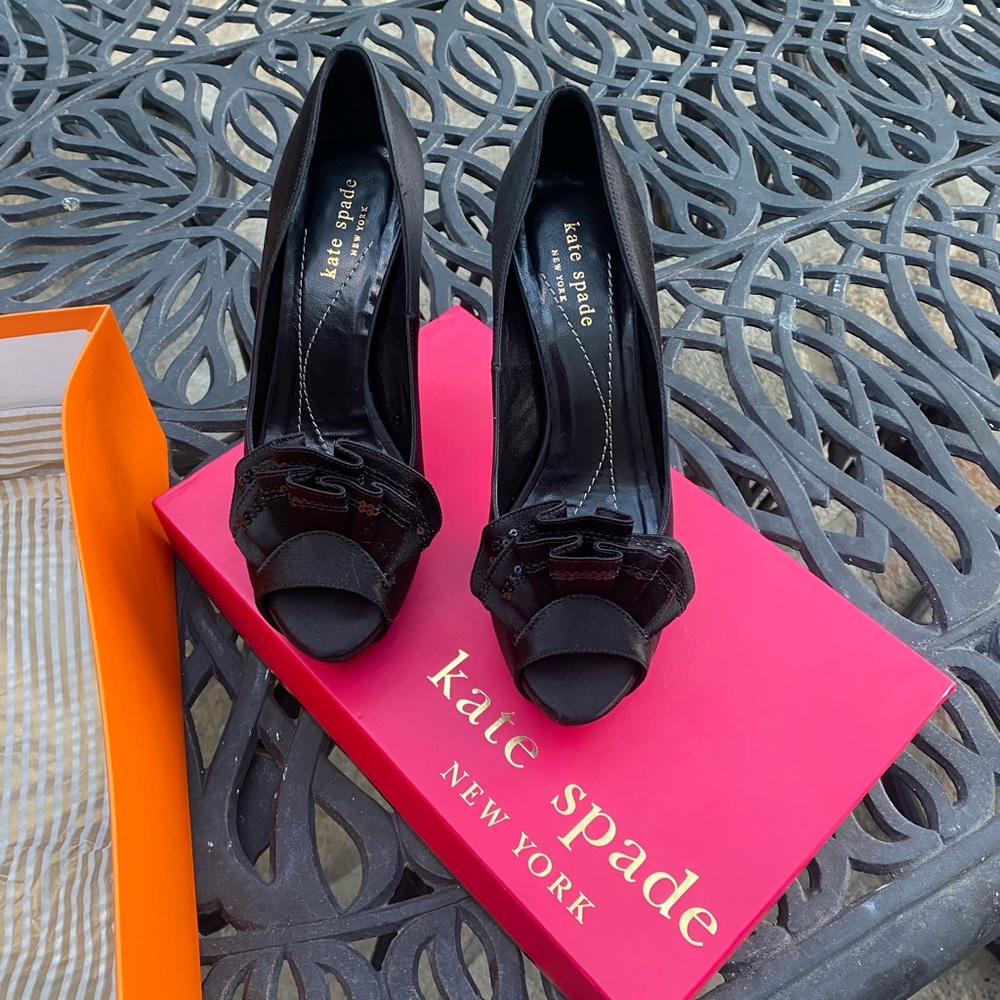 Kate Spade satin black heels size 6